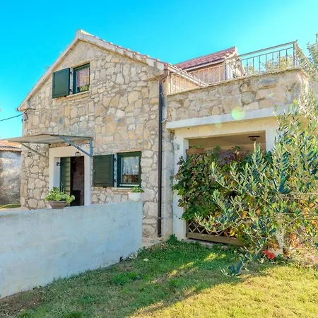 Romantic Pet Friendly House Orhideja - By Tourist Agency Leut 펜션 프리블라카