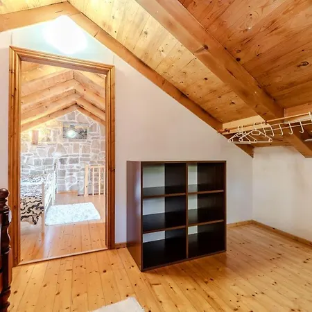 度假居 Romantic Pet Friendly House Orhideja - By Tourist Agency Leut
