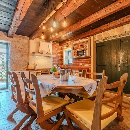 度假居 Romantic Pet Friendly House Orhideja - By Tourist Agency Leut *