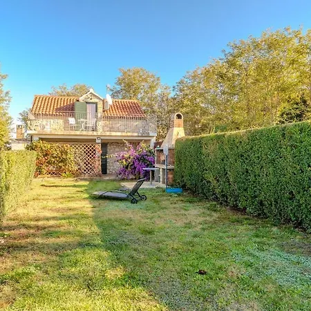 Romantic Pet Friendly House Orhideja - By Tourist Agency Leut * 普利拉卡
