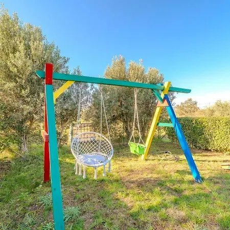 Romantic Pet Friendly House Orhideja - By Tourist Agency Leut 펜션 프리블라카