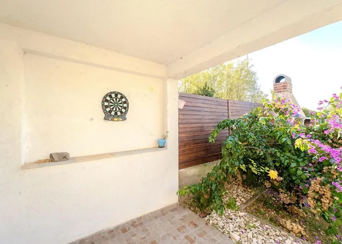Romantic Pet Friendly House Orhideja - By Tourist Agency Leut بريفلاكا