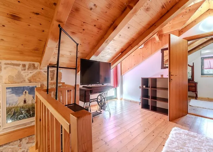 Romantic Pet Friendly House Orhideja - By Tourist Agency Leut * بريفلاكا