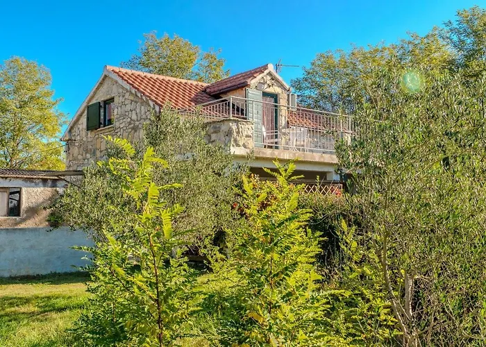 Romantic Pet Friendly House Orhideja - By Tourist Agency Leut 펜션 *