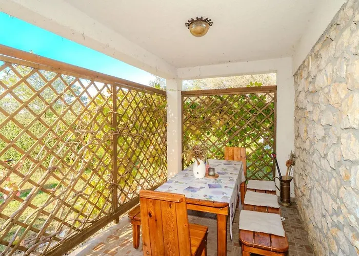بيت للعطل Romantic Pet Friendly House Orhideja - By Tourist Agency Leut *